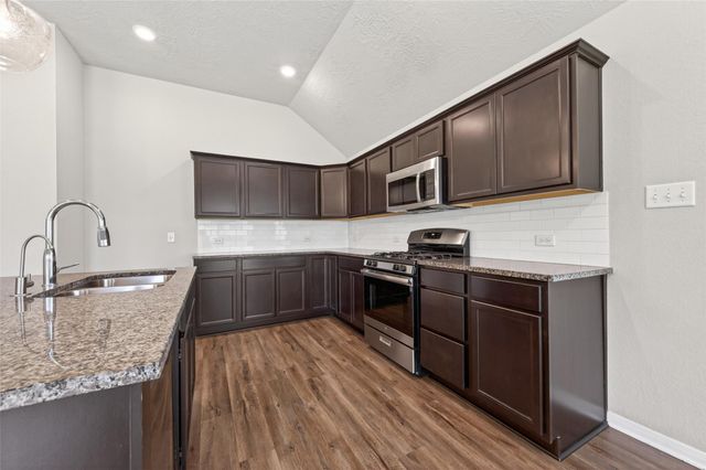 14370 S Summerchase Circle, Willis, TX 77318