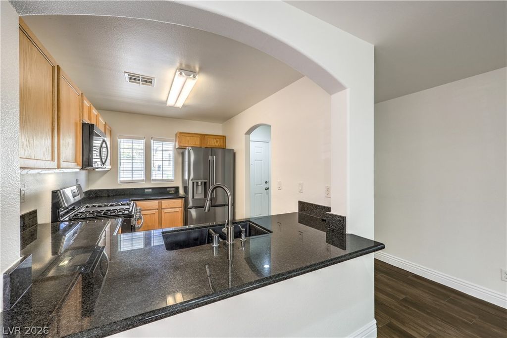 6675 Oxendale Avenue, Las Vegas, NV 89139 — photo 2