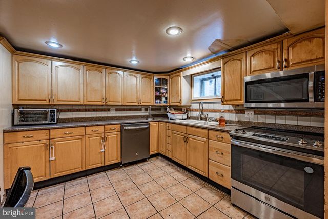 4406 BUENA VISTA AVE, Baltimore, MD 21211