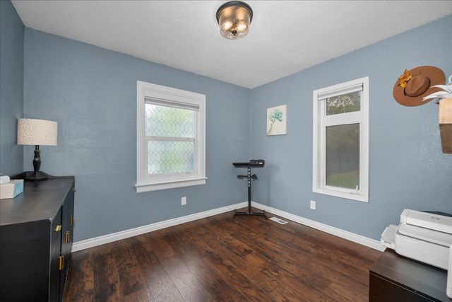 2141 W Cleveland Ave, Spokane, WA 99205