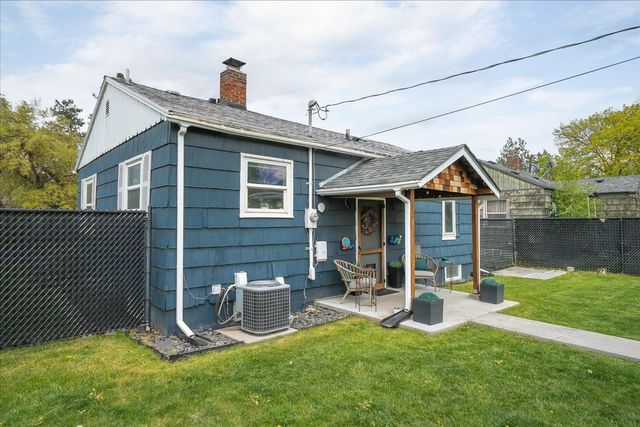 2141 W Cleveland Ave, Spokane, WA 99205
