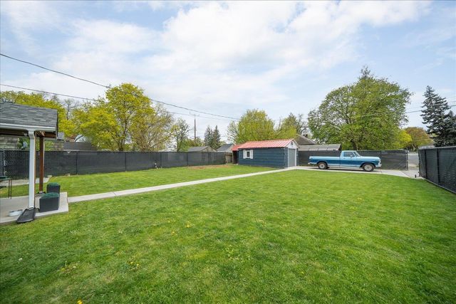 2141 W Cleveland Ave, Spokane, WA 99205