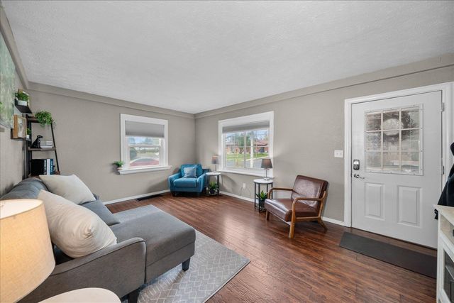 2141 W Cleveland Ave, Spokane, WA 99205