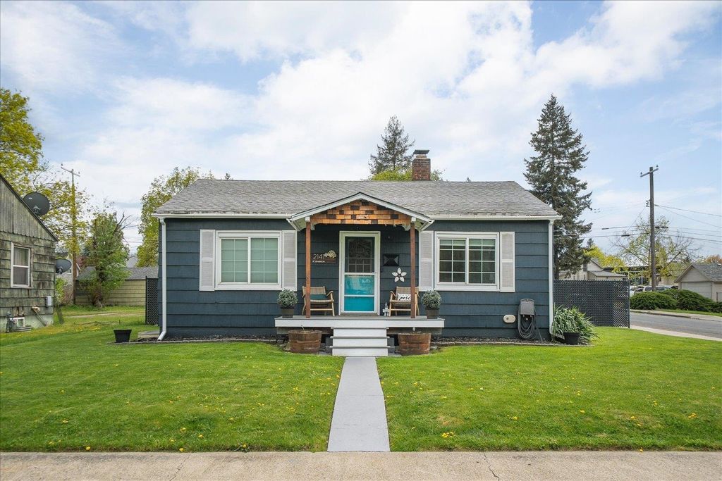 2141 W Cleveland Ave, Spokane, WA 99205