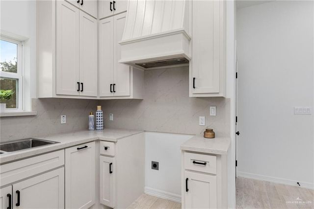 204 Utah Avenue, Weslaco, TX 78596