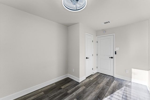 414 Harold Lane, Baytown, TX 77521