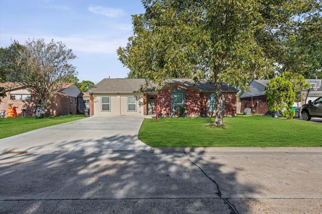 414 Harold Lane, Baytown, TX 77521