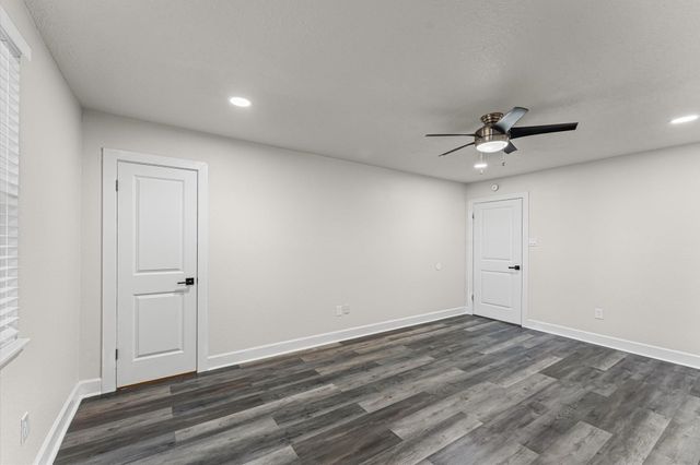 414 Harold Lane, Baytown, TX 77521