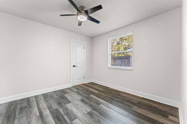 414 Harold Lane, Baytown, TX 77521