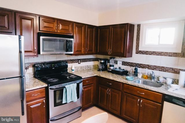 8703 GRASMERE CT, Fort Washington, MD 20744