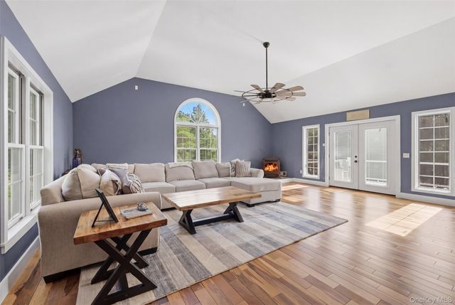 233 Devon Farms Road, Stormville, NY 12582