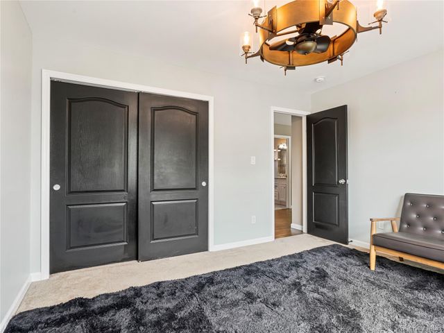 250 N 5th Street, Lindenhurst, NY 11757