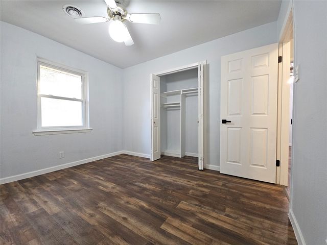 604 Bayless Drive, Euless, TX 76040