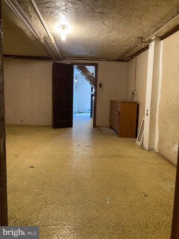 3239 WELLINGTON ST, Philadelphia, PA 19149