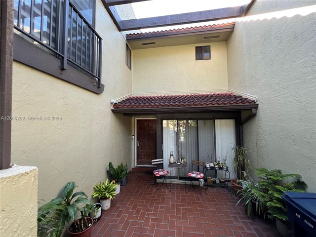 9735 Costa Del Sol Boulevard F101, Doral, FL 33178