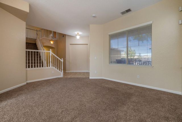 13228 Christie Falls Way, Lathrop, CA 95330
