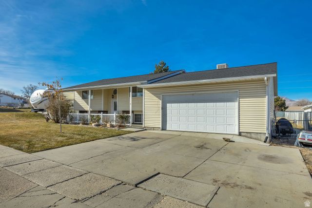 3560 S CANDIS DR, Magna, UT 84044