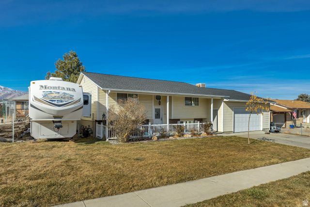 3560 S CANDIS DR, Magna, UT 84044