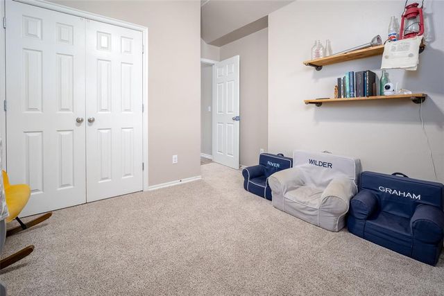 4300 Mackenzie Drive, Moore, OK 73160