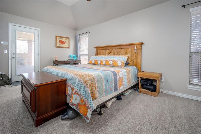 4300 Mackenzie Drive, Moore, OK 73160