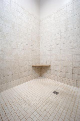 4300 Mackenzie Drive, Moore, OK 73160