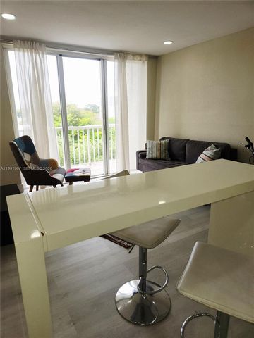 3551 SW 9th Ter 511, Miami, FL 33135