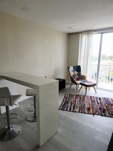 3551 SW 9th Ter 511, Miami, FL 33135