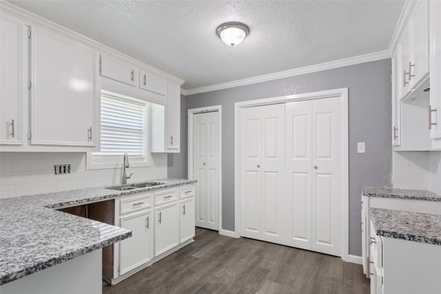 310 Lcr 470, Mexia, TX 76667