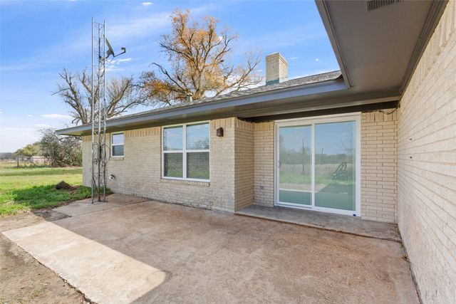 310 Lcr 470, Mexia, TX 76667