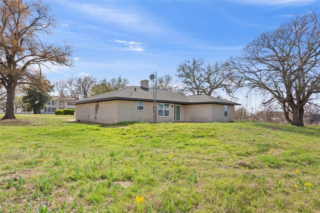 310 Lcr 470, Mexia, TX 76667