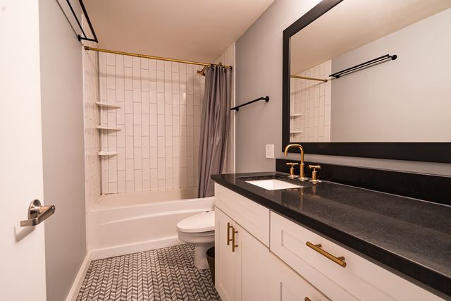 843 W Adams Street 406, Chicago, IL 60607