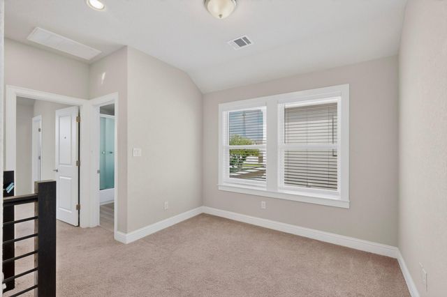 2605 Sam Bass RD 9, Round Rock, TX 78681