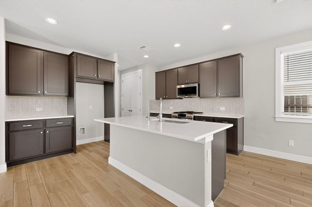 2605 Sam Bass RD 9, Round Rock, TX 78681