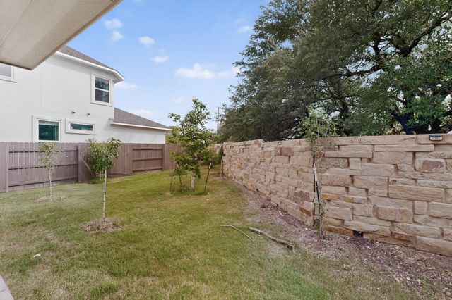 2605 Sam Bass RD 9, Round Rock, TX 78681