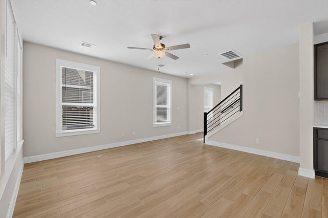 2605 Sam Bass RD 9, Round Rock, TX 78681