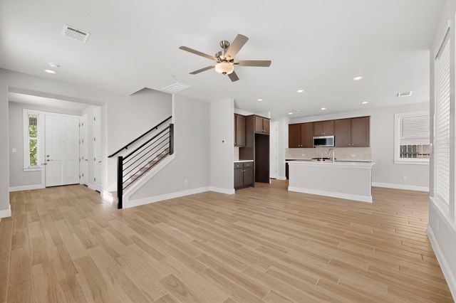 2605 Sam Bass RD 9, Round Rock, TX 78681