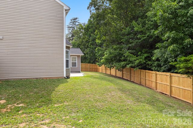 8723 Buttonwood Court, Charlotte, NC 28215
