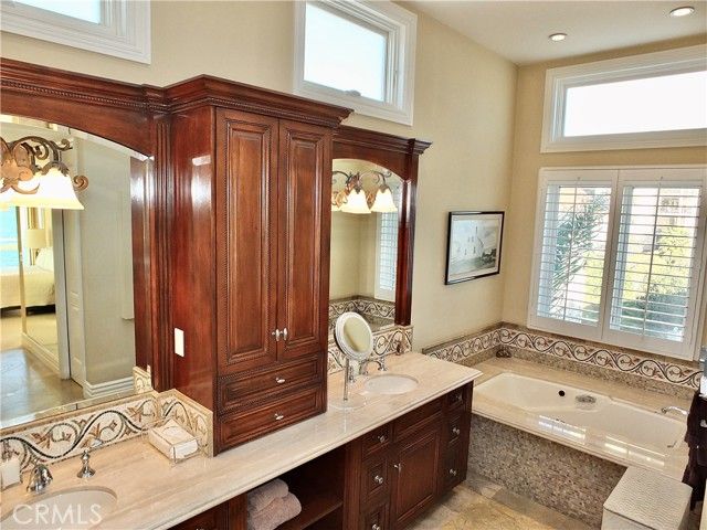 1700 Bluff Place 1, Long Beach, CA 90802