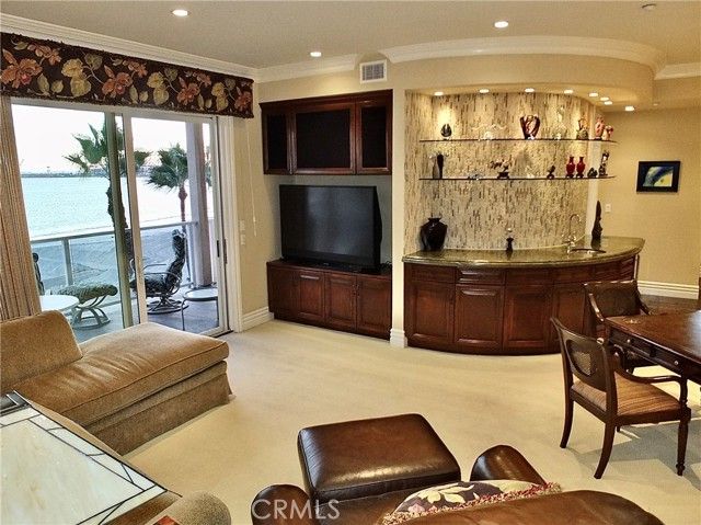 1700 Bluff Place 1, Long Beach, CA 90802