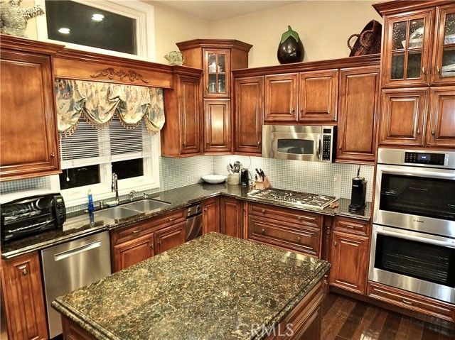 1700 Bluff Place 1, Long Beach, CA 90802