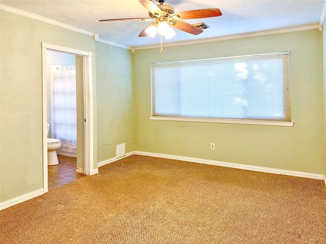 459 Village Creek Drive, Houston, TX 77598