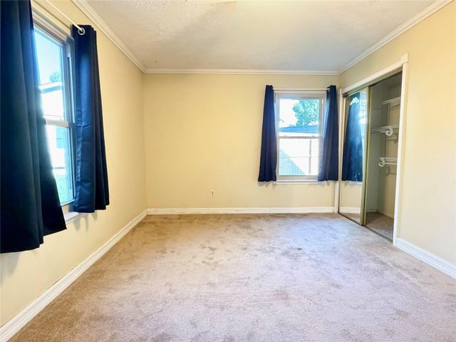 459 Village Creek Drive, Houston, TX 77598