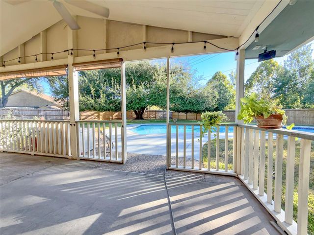 459 Village Creek Drive, Houston, TX 77598