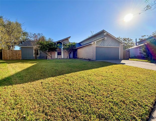 459 Village Creek Drive, Houston, TX 77598