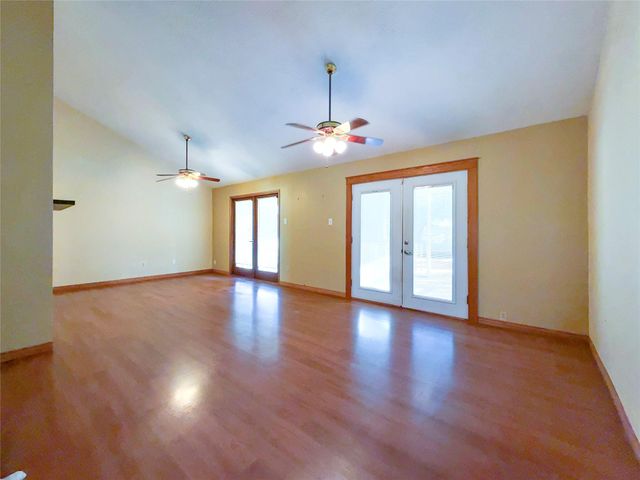 459 Village Creek Drive, Houston, TX 77598