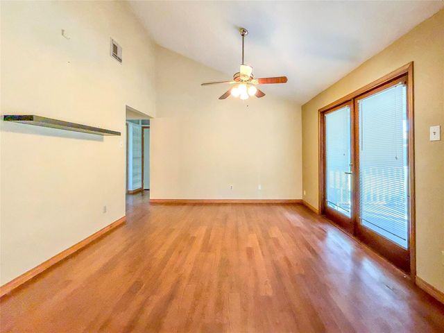 459 Village Creek Drive, Houston, TX 77598