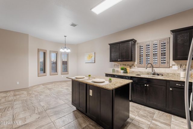 14728 Tierra Haven Avenue, El Paso, TX 79938