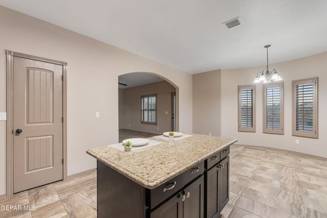 14728 Tierra Haven Avenue, El Paso, TX 79938