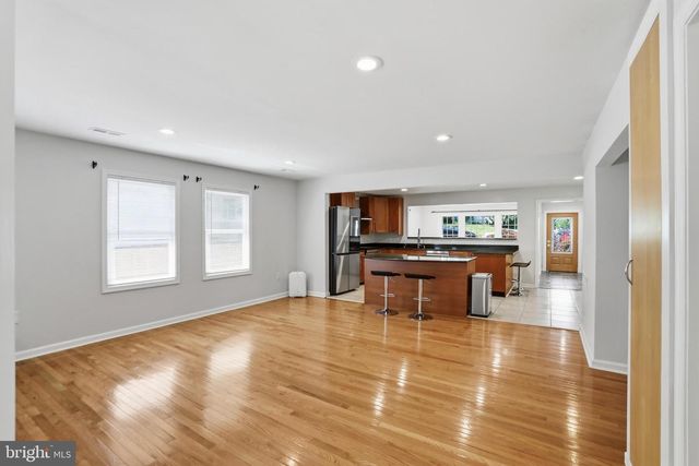 2007 NORDLIE PL, Falls Church, VA 22043