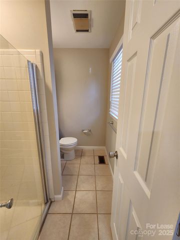 6618 Hartsell Place, Charlotte, NC 28215